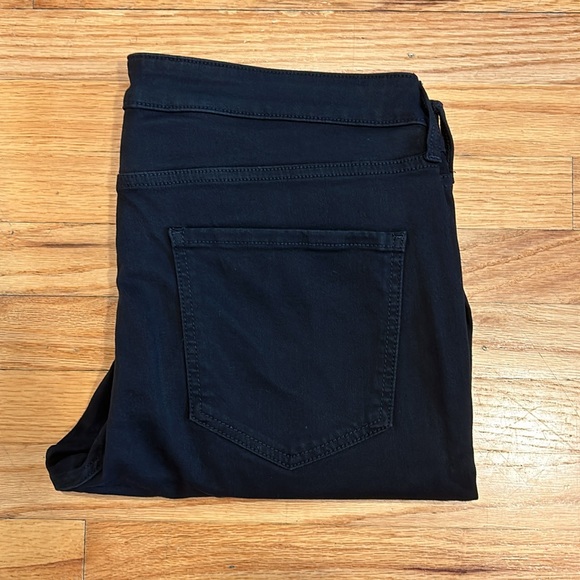 True Classic Comfort Stretch Men's Jeans New with Tags - Picture 9 of 10